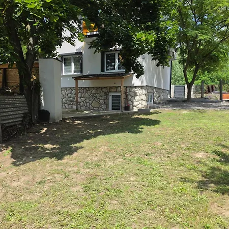 Διαμέρισμα Vartalak Apartmanhaz *