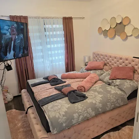 Vartalak Apartmanhaz *